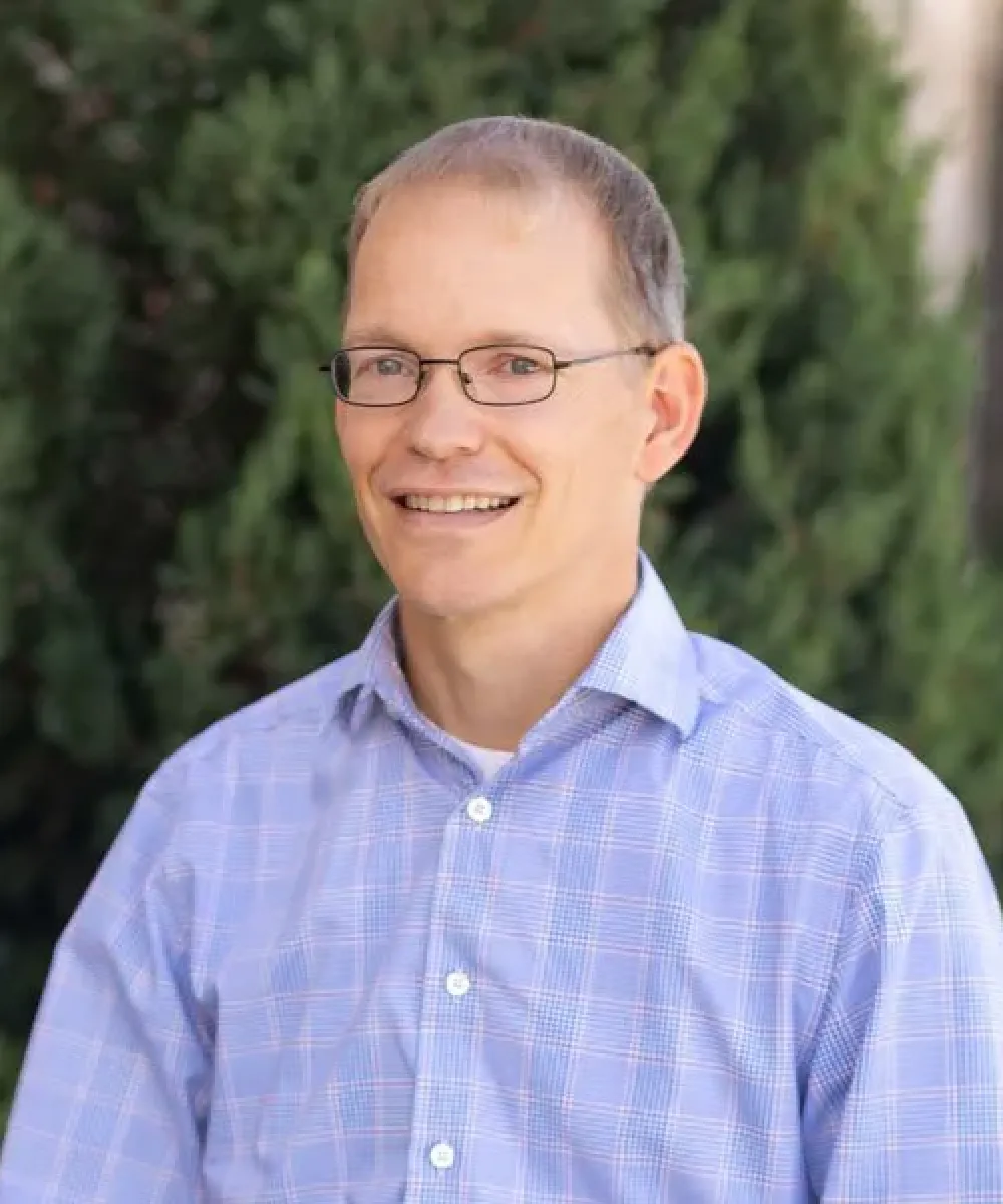 Doug King, Director of IT in Denton, Texas, combining technology and financial planning to provide expert investment strategies.